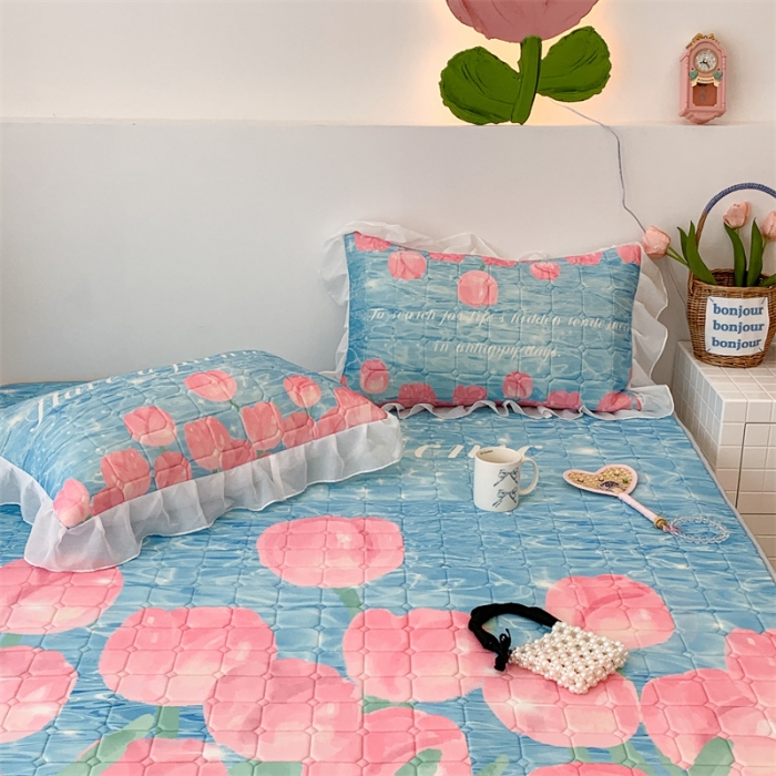 91家纺网 家纺一手货源 找家纺 昔可 2023新款单层雪纺床裙花边款 湖边郁金香