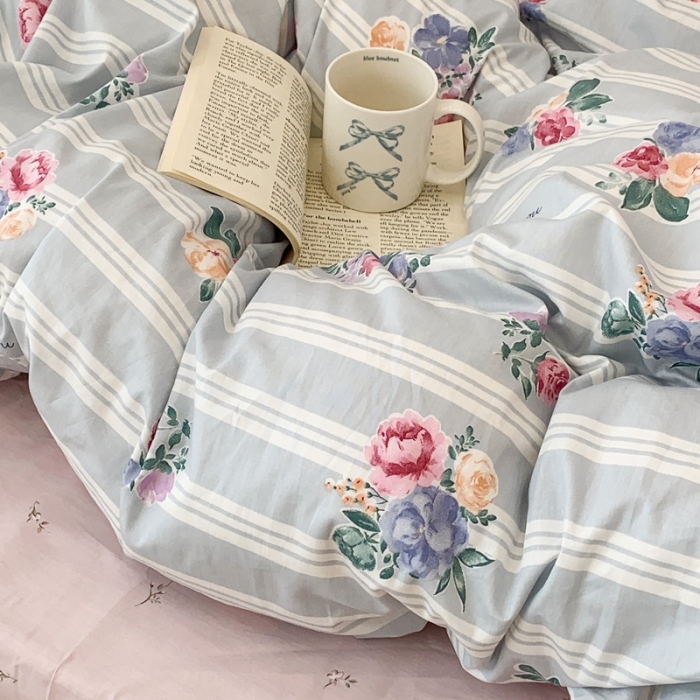 91家纺网 家纺一手货源 找家纺 昔可 2023新款全棉四件套 复古竖条蔷薇花