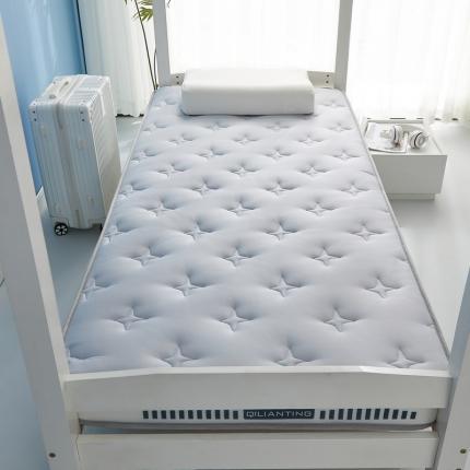 91家纺网 家纺一手货源 找家纺 祁恋婷 2023新款A类牛奶丝乳胶抗压学生床垫【床垫遮盖物】 繁星-烟墨灰