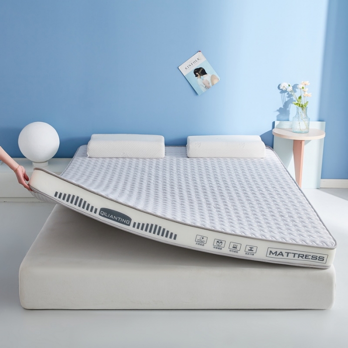 91家纺网 家纺一手货源 找家纺 祁恋婷 2023新款A类牛奶丝乳胶记忆棉床垫【床垫遮盖物】 水波-烟墨灰