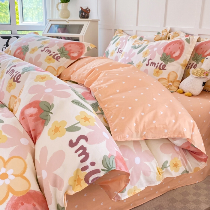 91家纺网 家纺一手货源 找家纺 帛织澜 12868全棉喷气印花四件套 草莓物语