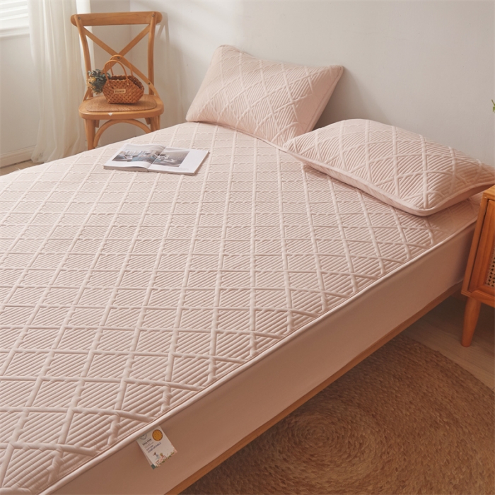 91家纺网 家纺一手货源 找家纺 总雯豆家纺 2025春秋冬季新品加厚款A类夹棉床笠纯色床垫保护罩