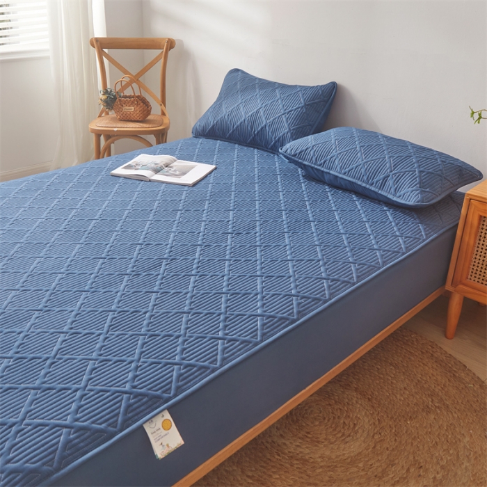 91家纺网 家纺一手货源 找家纺 雯豆家纺 2025春秋冬季新品加厚款A类夹棉床笠纯色床垫保护罩 方格款床笠-黛蓝