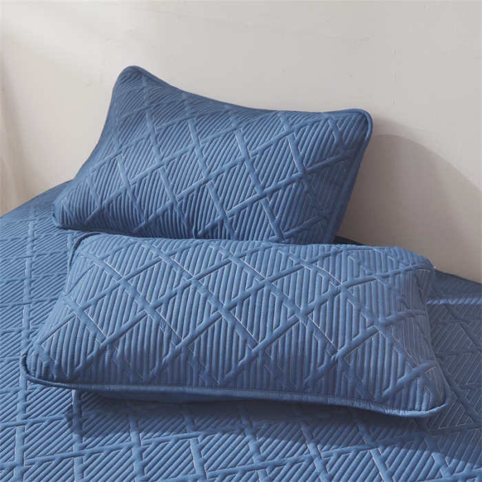 91家纺网 家纺一手货源 找家纺 雯豆家纺 2025春秋冬季新品加厚款A类夹棉床笠纯色床垫保护罩 方格款床笠-黛蓝