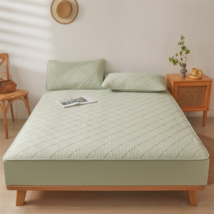 91家纺网 家纺一手货源 找家纺 雯豆家纺 2025春秋冬季新品加厚款A类夹棉床笠纯色床垫保护罩 方格款床笠-嫩绿