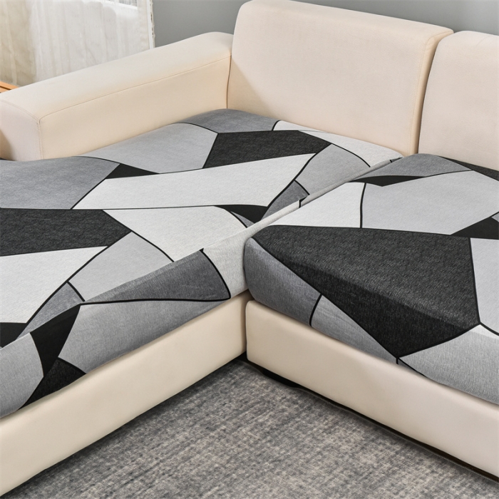 91家纺网 家纺一手货源 找家纺 四季鹿 2023新款牛奶丝印花坐垫套组合沙发 黑白灰