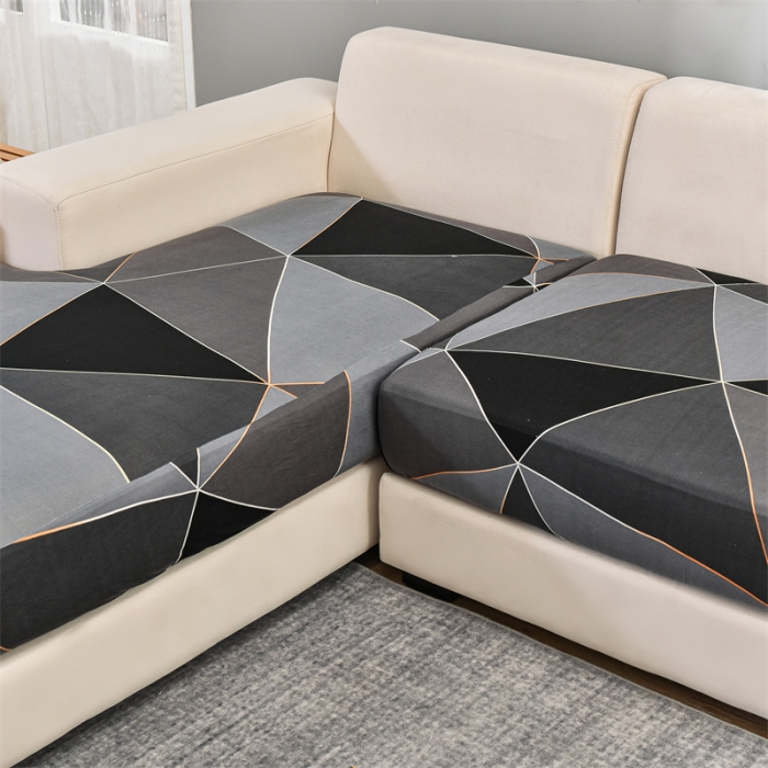 91家纺网 家纺一手货源 找家纺 四季鹿 2023新款牛奶丝印花坐垫套组合沙发 黑方
