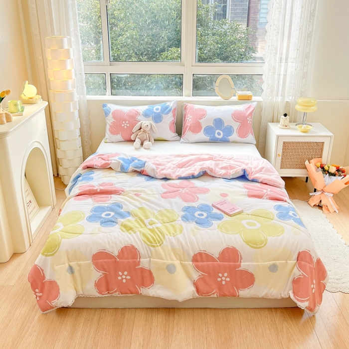 91家纺网 家纺一手货源 找家纺 慕尚  2025新款满天星凉席夏被组合四件套 七彩花