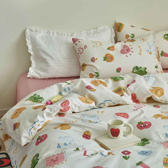 91家纺网 家纺一手货源 找家纺 窝米 2023新款13370全棉卡通风系列四件套 美食派对