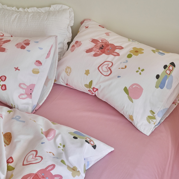 91家纺网 家纺一手货源 找家纺 窝米 2023新款13370全棉卡通风系列四件套 兔斯汉堡