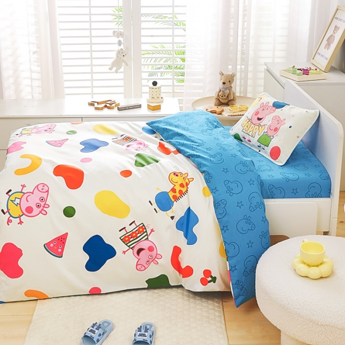 91家纺网 家纺一手货源 找家纺 乐秀 2023新款小猪佩奇正版授权幼儿园被子多件套（不含芯三件套） 彩虹佩奇