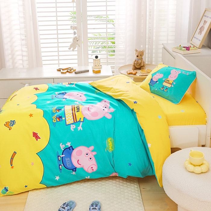 91家纺网 家纺一手货源 找家纺 乐秀 2023新款小猪佩奇正版授权幼儿园被子多件套（不含芯三件套） 滑轮佩奇