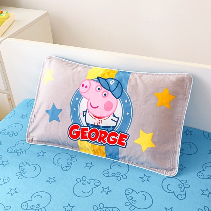 91家纺网 家纺一手货源 找家纺 乐秀 2023新款小猪佩奇正版授权幼儿园被子多件套（不含芯三件套） 乔治队长