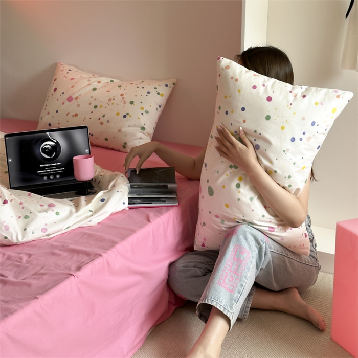 91家纺网 家纺一手货源 找家纺 昔可 2023新款夏日多巴胺全棉四件套 彩色泼墨