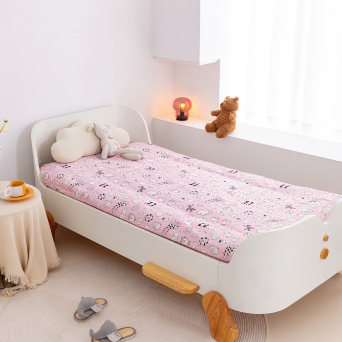 91家纺网 家纺一手货源 找家纺 喜多兔 2023新款40S纯棉印花抗菌床垫 动物集粉色