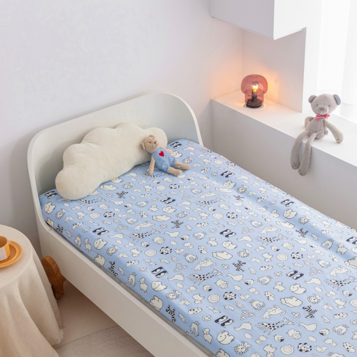 91家纺网 家纺一手货源 找家纺 喜多兔 2023新款40S纯棉印花抗菌床垫 动物集蓝色