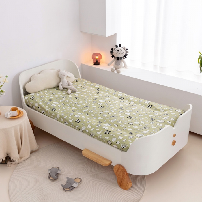 91家纺网 家纺一手货源 找家纺 喜多兔 2023新款40S纯棉印花抗菌床垫 动物集绿色