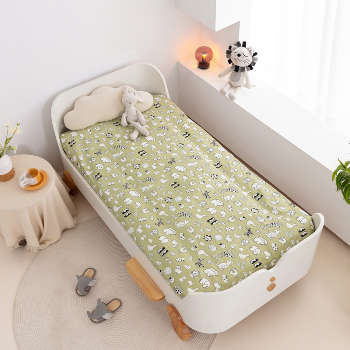 91家纺网 家纺一手货源 找家纺 喜多兔 2023新款40S纯棉印花抗菌床垫 动物集绿色