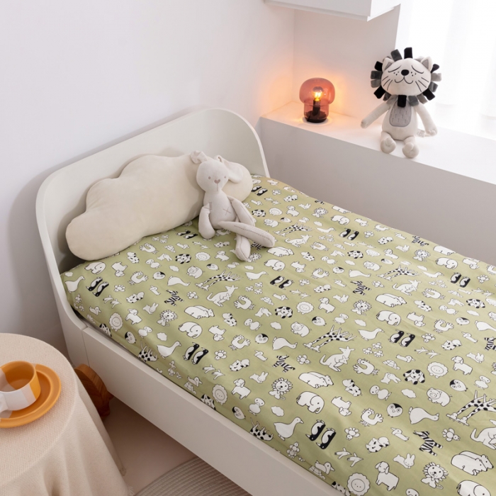 91家纺网 家纺一手货源 找家纺 喜多兔 2023新款40S纯棉印花抗菌床垫 动物集绿色