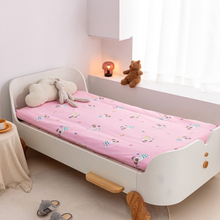 91家纺网 家纺一手货源 找家纺 喜多兔 2023新款40S纯棉印花抗菌床垫 快乐狗宝贝粉色