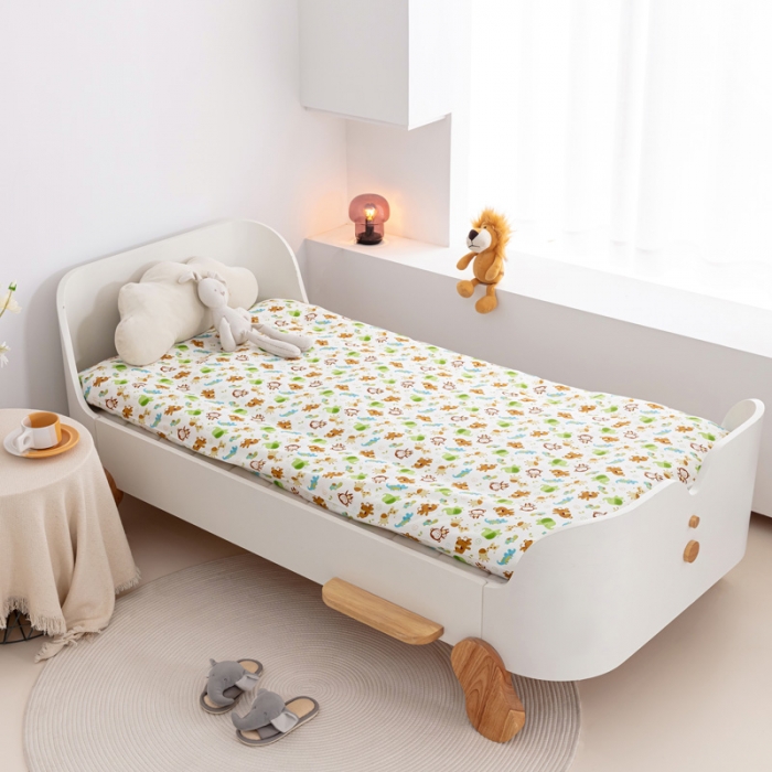 91家纺网 家纺一手货源 找家纺 喜多兔 2023新款40S纯棉印花抗菌床垫 快乐小猴绿色