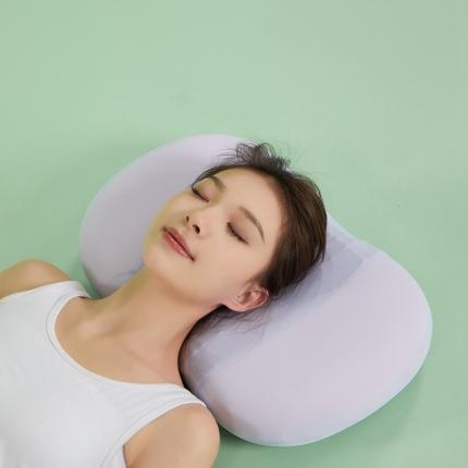 91家纺网 家纺一手货源 找家纺 麦肯锡 2023新款颈乐啵啵释压凝胶枕模特图53*33 紫色