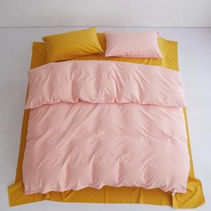 91家纺网 家纺一手货源 找家纺 水洗棉全棉纽扣款工艺混搭拼色四件套（系列一） 嫩粉+姜黄（嫩粉姜黄）