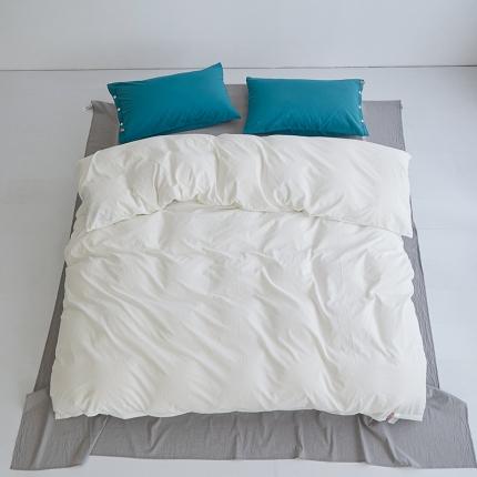 91家纺网 家纺一手货源 找家纺 水洗棉全棉纽扣款工艺混搭拼色四件套（系列一） 盐白+银灰（筠雾筠雾）