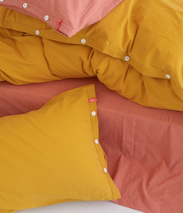 91家纺网 家纺一手货源 找家纺 水洗棉全棉高支高密纽扣款工艺混搭拼色四件套 姜黄+橘红（姜黄橘红）