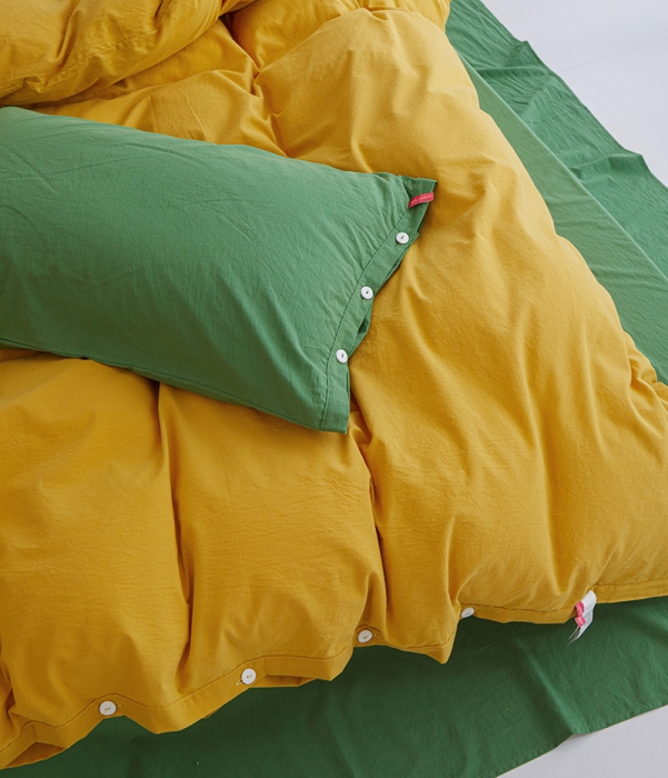 91家纺网 家纺一手货源 找家纺 水洗棉全棉纽扣款工艺混搭拼色四件套（系列一） 姜黄+军绿（姜黄军绿）