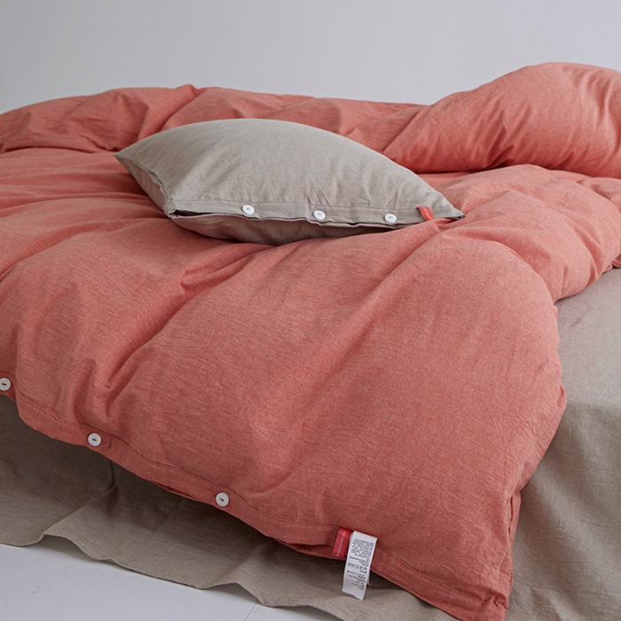 91家纺网 家纺一手货源 找家纺 水洗棉全棉纽扣款工艺混搭拼色四件套（系列一） 橘红+卡其（橘红卡其）