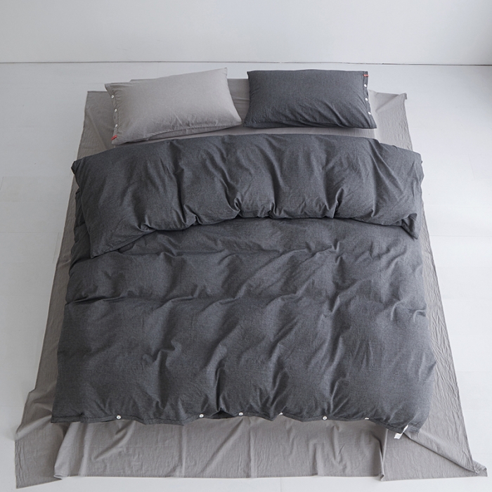 91家纺网 家纺一手货源 找家纺 水洗棉全棉纽扣款工艺混搭拼色四件套（系列一） 深灰+银灰（深灰银灰）