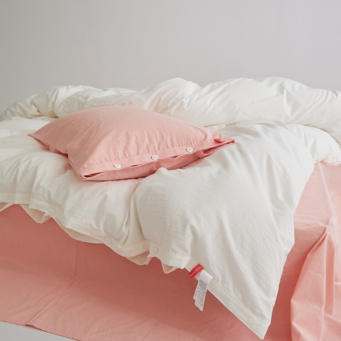 91家纺网 家纺一手货源 找家纺 水洗棉全棉高支高密纽扣款工艺混搭拼色四件套 盐白+嫩粉（盐白嫩粉）