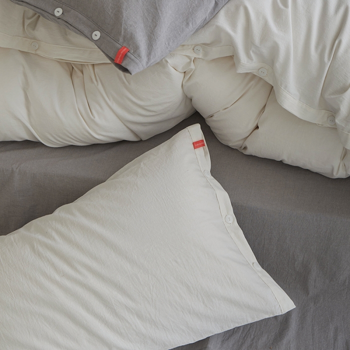 91家纺网 家纺一手货源 找家纺 水洗棉全棉纽扣款工艺混搭拼色四件套（系列一） 盐白+银灰（盐白银灰）