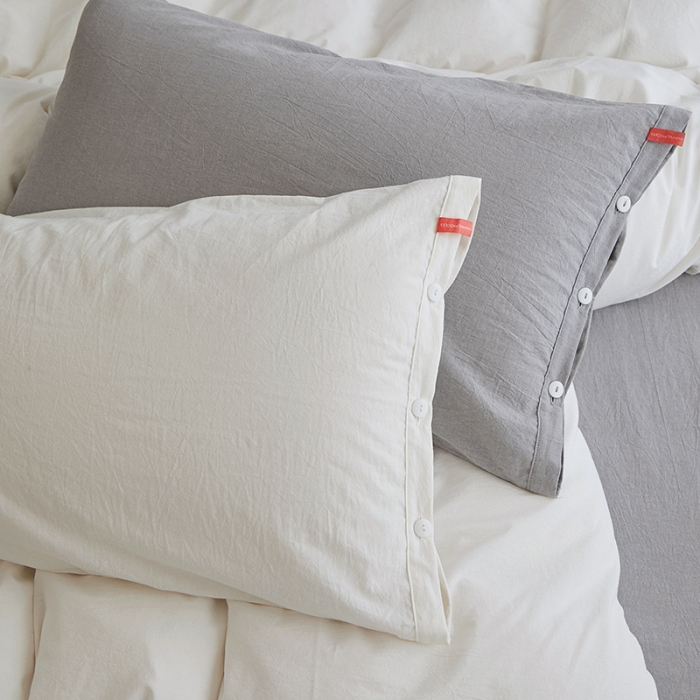 91家纺网 家纺一手货源 找家纺 水洗棉全棉纽扣款工艺混搭拼色四件套（系列一） 盐白+银灰（盐白银灰）