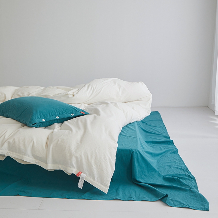 91家纺网 家纺一手货源 找家纺 水洗棉全棉纽扣款工艺混搭拼色四件套（系列一） 盐白+筠雾（盐白筠雾）