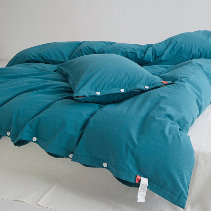 91家纺网 家纺一手货源 找家纺 水洗棉全棉纽扣款工艺混搭拼色四件套（系列一） 筠雾+纯白（筠雾筠雾）