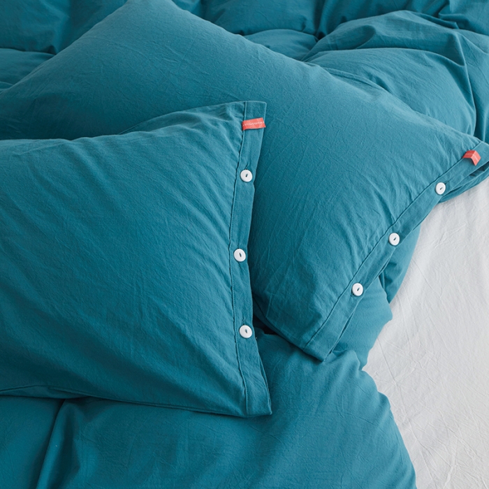 91家纺网 家纺一手货源 找家纺 水洗棉全棉纽扣款工艺混搭拼色四件套（系列一） 筠雾+纯白（筠雾筠雾）