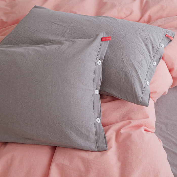 91家纺网 家纺一手货源 找家纺 总安莱生活水洗棉全棉色经色纬高支高密纽扣款工艺混搭拼色四件套（系列一）