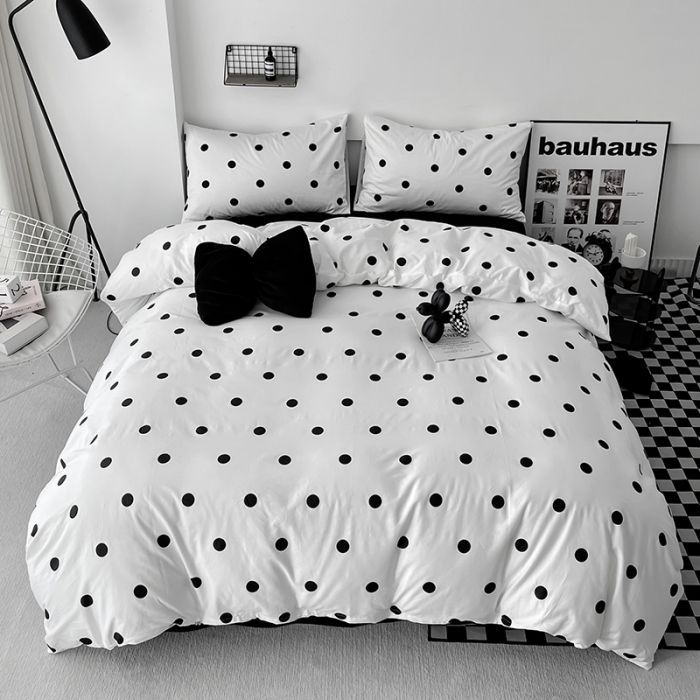 91家纺网 家纺一手货源 找家纺 梦家居 2023新款简约北欧全棉水洗棉混搭四件套 黑白圆点