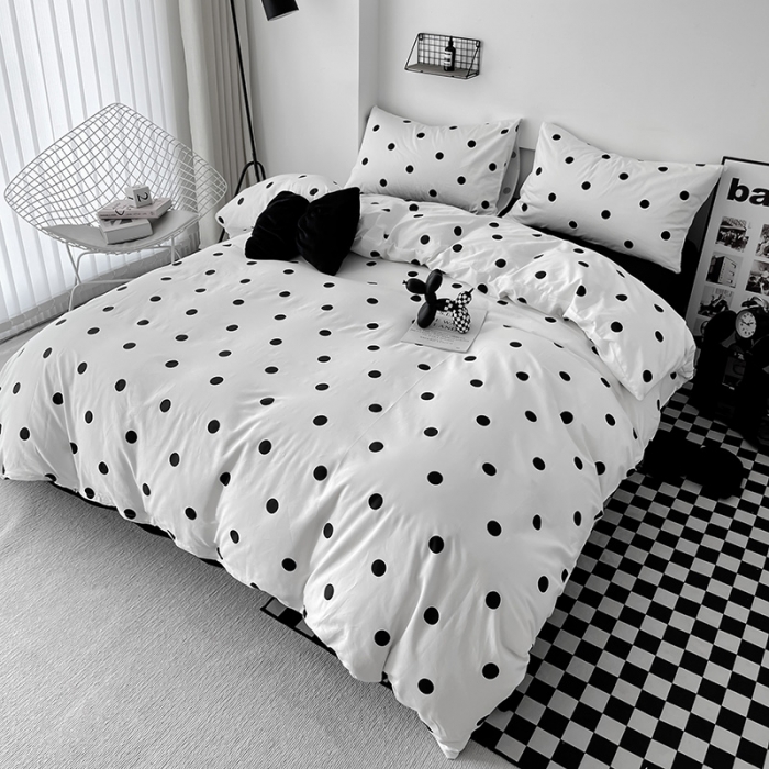 91家纺网 家纺一手货源 找家纺 梦家居 2023新款简约北欧全棉水洗棉混搭四件套 黑白圆点