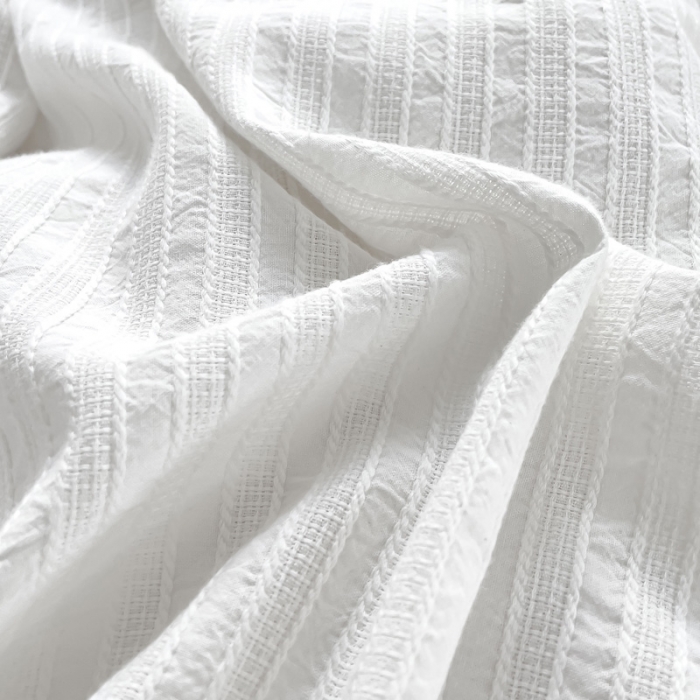 91家纺网 家纺一手货源 找家纺 千朵 2023新款色织条纹四件套 锦瑟白