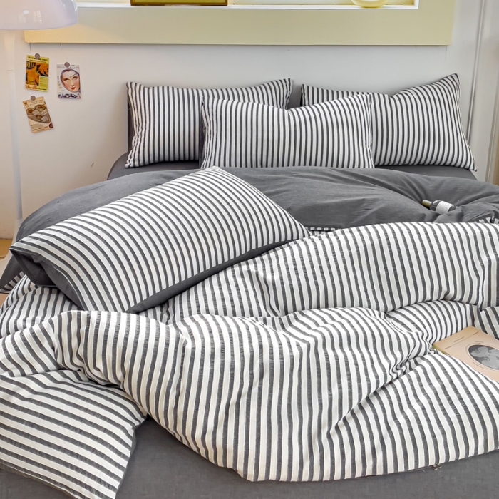 91家纺网 家纺一手货源 找家纺 千朵 2023新款色织条纹四件套 锦瑟灰