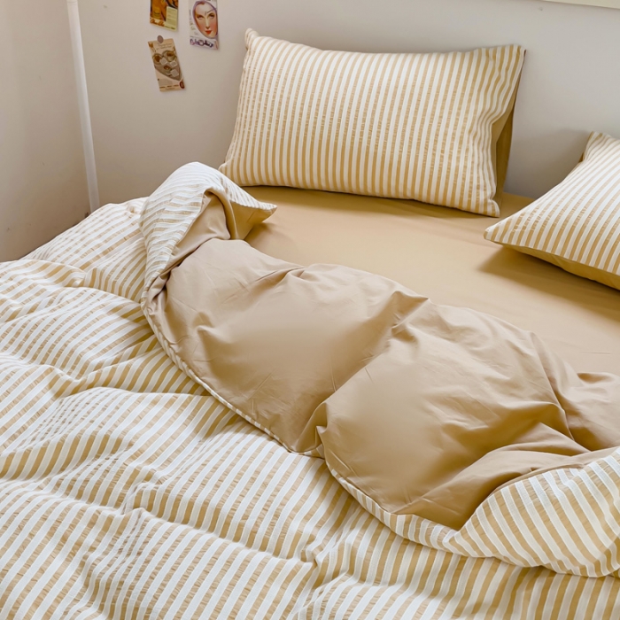 91家纺网 家纺一手货源 找家纺 千朵 2023新款色织条纹四件套 锦瑟卡其