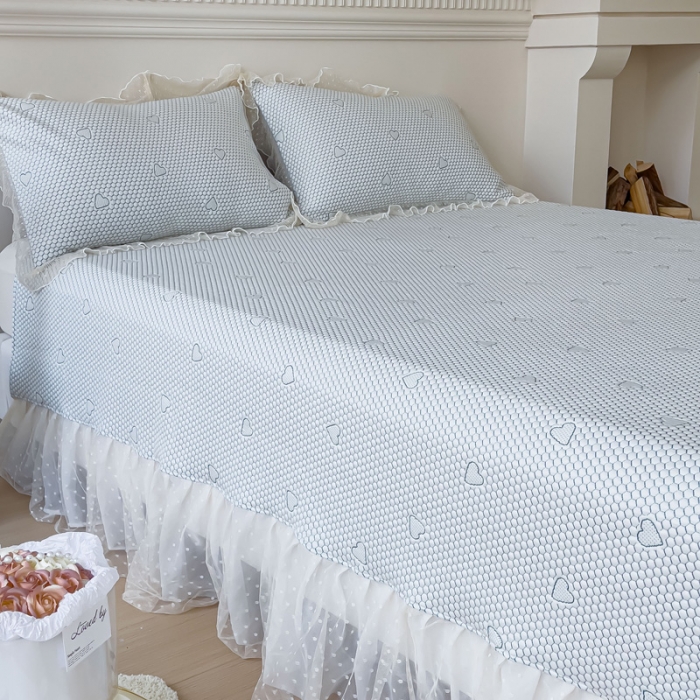 91家纺网 家纺一手货源 找家纺 千朵 2023新款凉感丝冰豆豆凉席 爱心绿