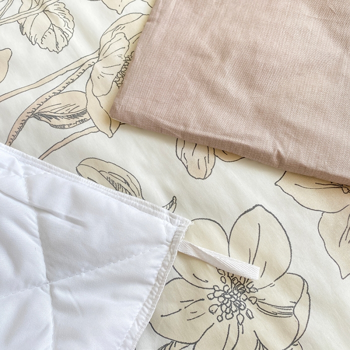 91家纺网 家纺一手货源 找家纺 元元 2023新款13372全棉印花夹棉单被套 优雅恋人