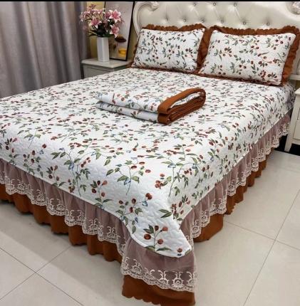 91家纺网 家纺一手货源 找家纺 (总)艺慕 2025新款双层纱水洗棉麻蕾丝花边床盖