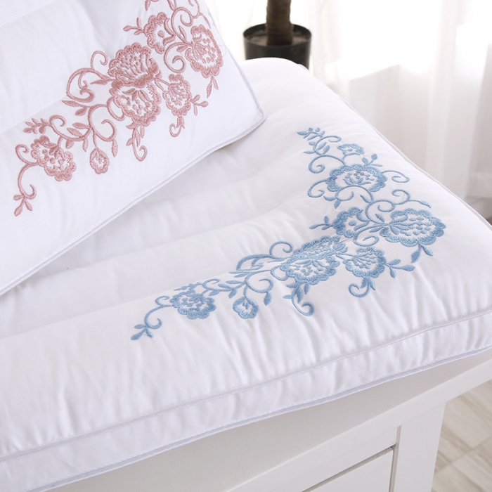 91家纺网 家纺一手货源 找家纺 （总）拾光 2023新款立体全棉绣花羽丝酒店成人低枕