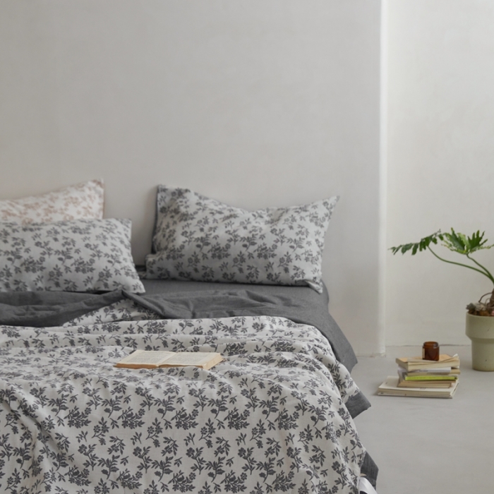 91家纺网 家纺一手货源 找家纺 （总）梦享生活家居 2023新款双层纱色织提花夏被四件套