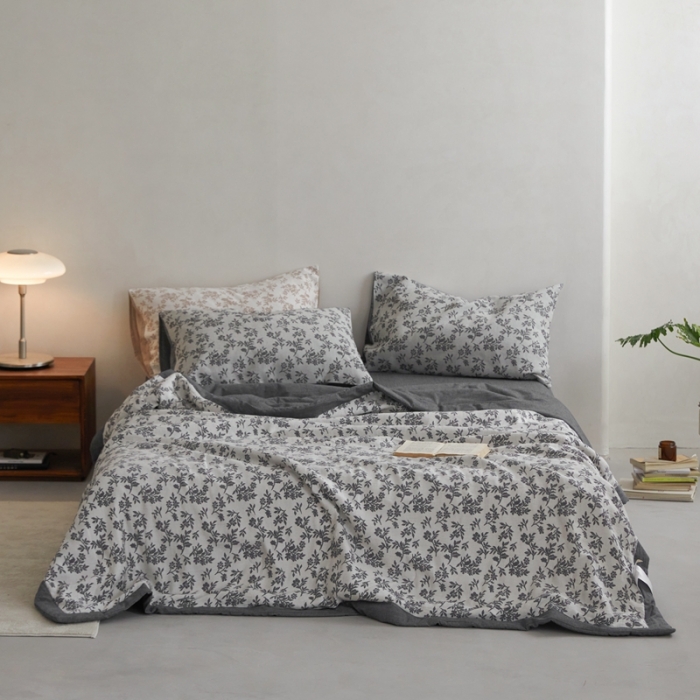 91家纺网 家纺一手货源 找家纺 （总）梦享生活家居 2023新款双层纱色织提花夏被四件套